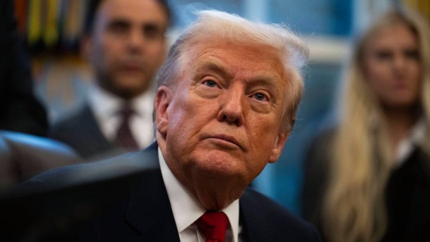 Trump afirmă că propunerea sa actuală de pace pentru Ucraina nu e cea finală. „Războiul trebuie să se încheie într-un fel sau altul”