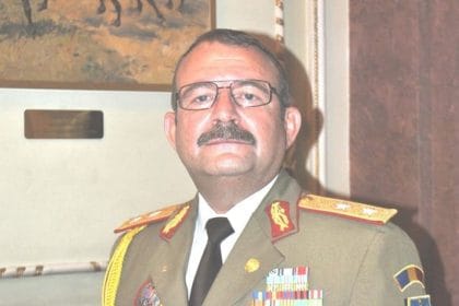 #RomâniaNeUnește | Ce înseamnă cu adevărat patriotismul. Mesajul transmis de un general român decorat de SUA, NATO și ONU