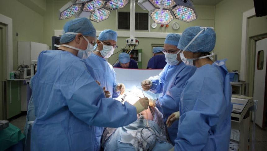Aproape 300 de vieți salvate în acest an prin transplanturi - recunoștință profundă pentru familiile care au ales viața Aproape 300 de transplanturi au fost făcute anul acesta. „Transmitem recunoştinţă familiilor care au ales viaţa”