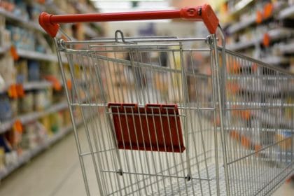 Alertă alimentară în magazinele din țară: File de somon marinat, retras de pe piață din cauza contaminării cu Listeria Monocytogenes