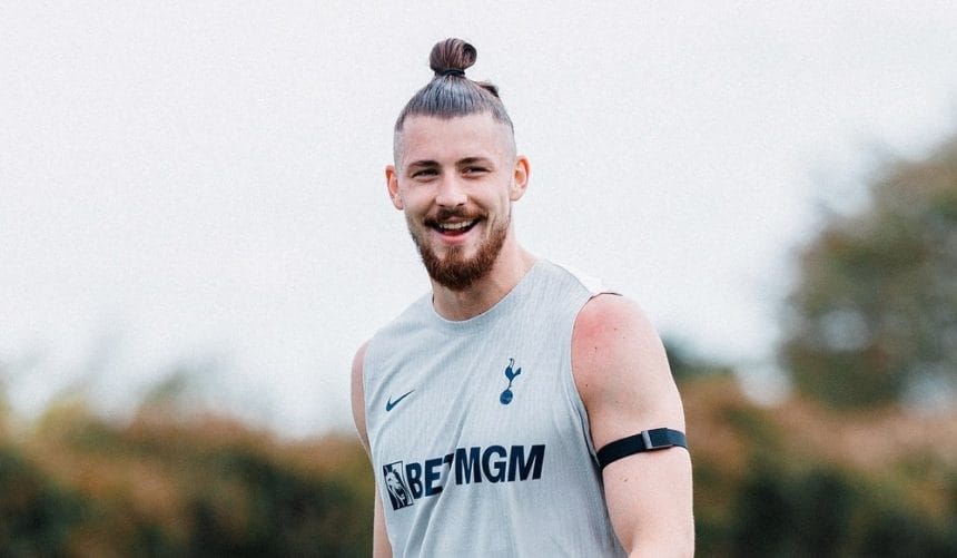 Domeniul surprinzător în care investește Radu Drăgușin. Afacerea proprie în care a băgat o parte din banii câștigați la Tottenham dă roade