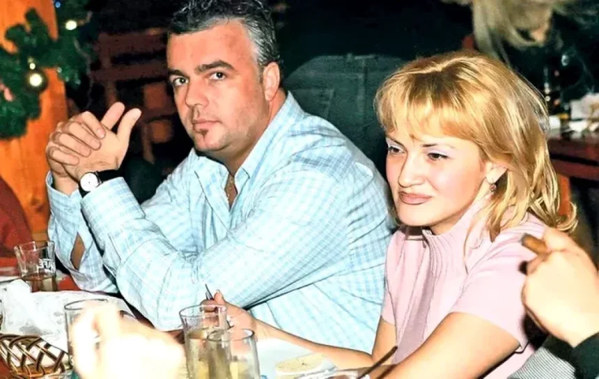 Viață complet schimbată: ce face acum Corina, fosta soție a lui Adrian Enache, după divorț Cât de mult s-a schimbat viața Corinei, fosta soție a lui Adrian Enache, după divorțul lor. Cum arată și cu ce se ocupă în prezent