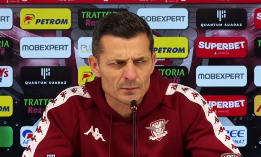 Cutremur la Rapid: Gâlcă exclude un jucător din lot după acte grave de indisciplină Scandal la Rapid! Gâlcă l-a exclus din lot: ”Acte de indisciplină!”