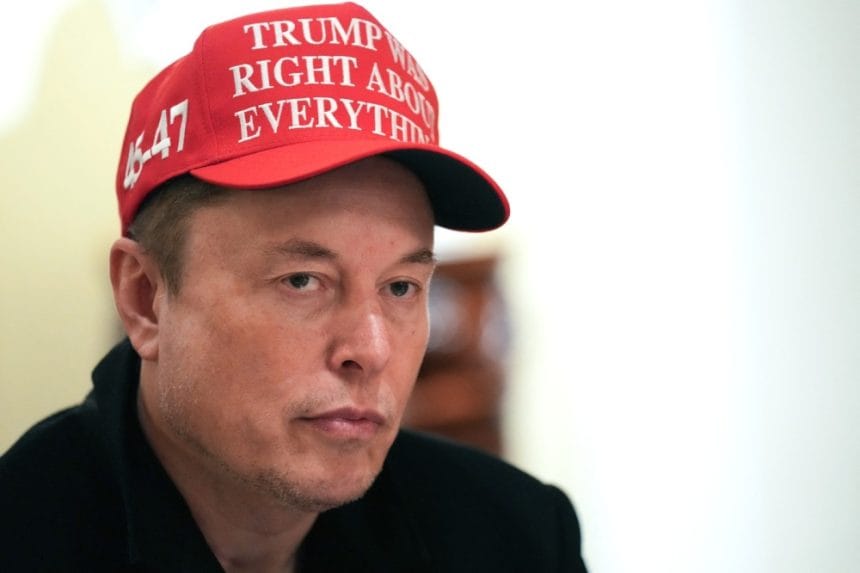 Musk a blocat contul de publicitate al Comisiei Europene pe platforma X, după ce aceasta a fost amendată de CE