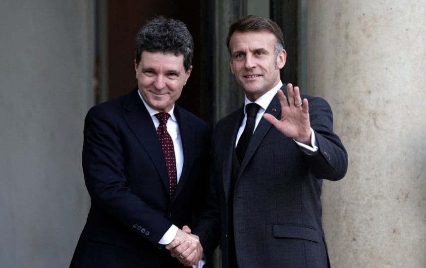 Surpriză de la Paris: Nicușor Dan confirmă că Emmanuel Macron va vizita România în 2026 - ce au decis azi cei doi președinți Nicușor Dan anunță de la Paris că Emmanuel Macron va vizita România în 2026. Concluziile întâlnirii de azi a celor doi președinți