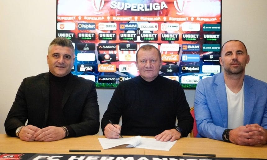 Dorinel Munteanu confirmat la Hermannstadt - antrenorul anunță revoluție în club Dorinel Munteanu, prezentat oficial la Hermannstadt!