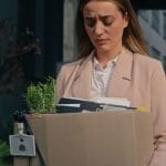 O tânără din Spania a fost concediată pentru că a ajuns la serviciu cu 45 de minute mai devreme. Cum a motivat compania această decizie