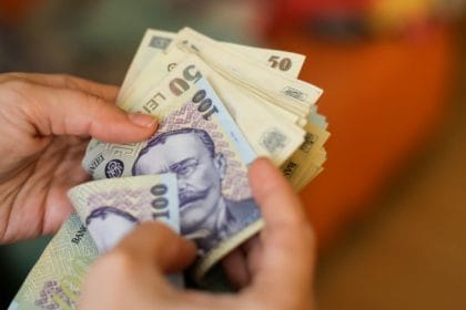 Specialiștii în finanțe îi contrazic pe primari, care se plâng că va fi haos din cauza calcului impozitelor pe locuințe