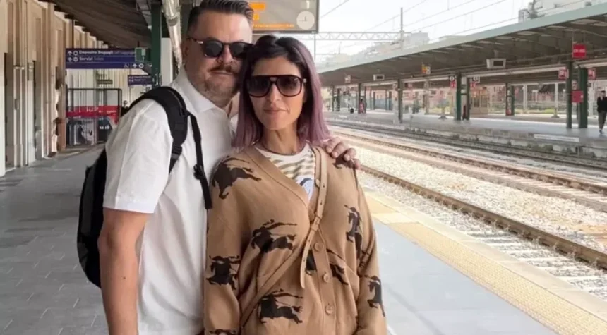 Soția lui Mihai Bobonete, secretul din spatele succesului și sursa echilibrului actorului Femeia din spatele succesului lui Mihai Bobonete. Actorul îi este recunoscător soției sale: „Omul care îmi dă echilibrul de care am nevoie”