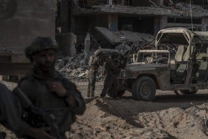 Trupele israeliene nu se vor retrage complet din Gaza, a anunțat ministrul israelian al Apărării: „Va exista o zonă de securitate”