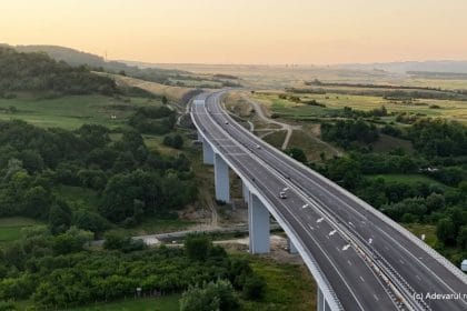 Autostrăzile ocolesc aproape jumătate din județele României. Harta „zonelor defavorizate” de infrastructură rutieră