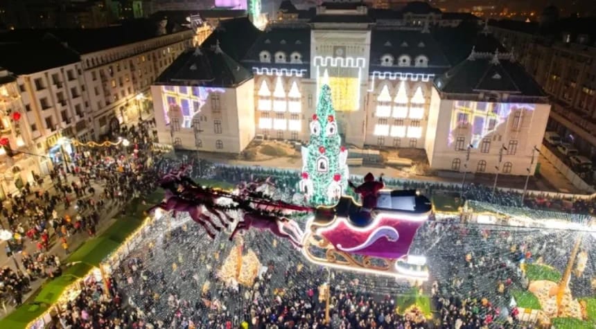 De la New York, în Oltenia. Turiști din toată lumea, impresionați de Târgul de Crăciun de la Craiova