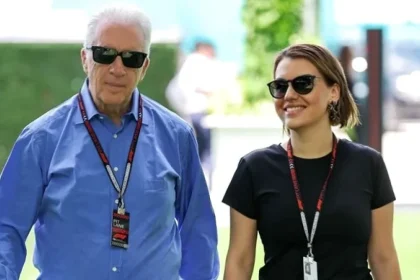 Aniversare de lux în familia Ferrari. Romina Gingașu a primit de la Piero Ferrari un avion privat, la 9 ani de relație