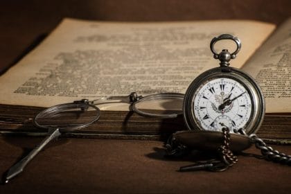 Întrebările pe care psihologii recomandă să ni le punem înainte de Anul Nou. De ce e atât de importantă iertarea