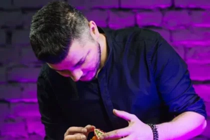 Bartenderul Valentin Luca vine cu cele mai tari recomandări de cocktailuri de sărbători Tips and Tricks pentru noaptea de Revelion