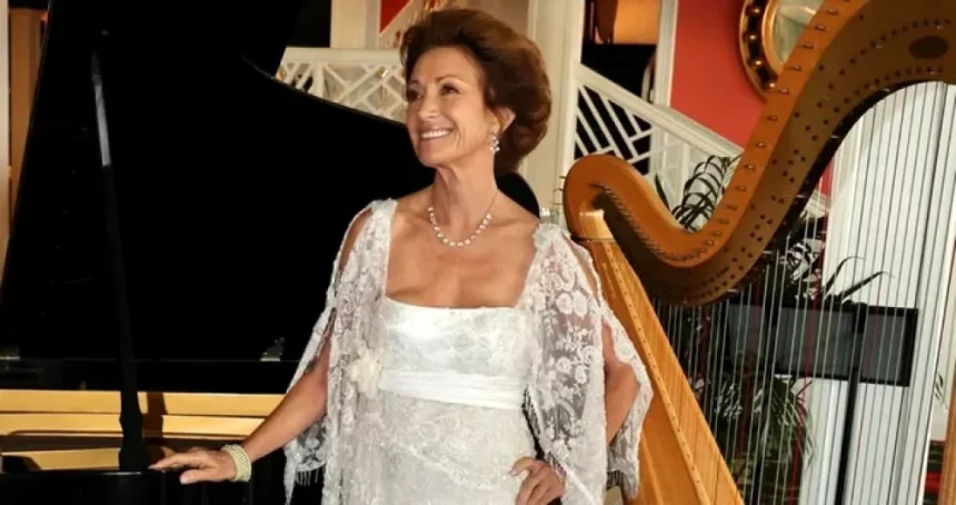 La aproape 75 de ani, Jane Seymour dezvăluie secretul vitalității: o viață sexuală extrem de activă Jane Seymour, fosta Bond Girl, a spus cum își păstrează vitalitatea la aproape 75 de ani: „Sunt foarte activă sexual”