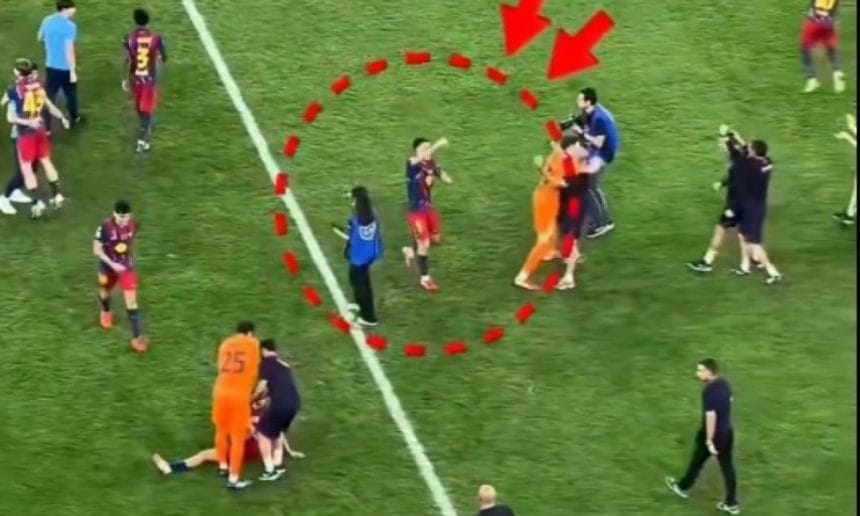 Scandalos! Riscă suspendarea în urma gestului obscen făcut imediat după Barcelona