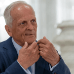 Stolojan: Am o treime din pensia unui judecător. Fiecare avem o nemulţumire, dar ce face guvernul e ceea ce România are nevoie