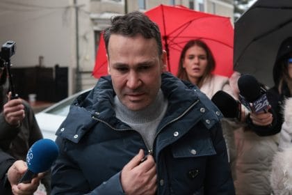 Robert Negoiță a mers din nou la poliție pentru a semna controlul judiciar. Primarul suspendat al Sectorului 3: „Sunt nevinovat”