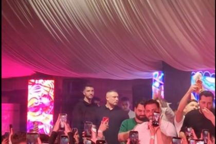 Alcool, țigări și maneliști la un bal pentru liceeni: „Nici nu a început primul vers că deja a primit bani, 500, 700, 1.000”