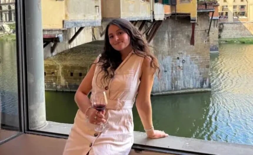 A renunțat la visul american pentru Italia — decizia surprinzătoare care i-a schimbat viața și a făcut-o să rămână pentru totdeauna A renunțat la visul american pentru Italia! Decizia care i-a schimbat viața unei studente din SUA: „Cred că voi fi aici pentru totdeauna”