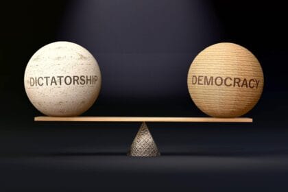 Dictatura este preferabilă democrației, consideră unu din cinci europeni, potrivit unui sondaj realizat inclusiv în România