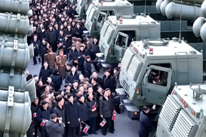 Kim Jong Un a prezentat un nou lansator multiplu de rachete cu potențial nuclear: „Nimeni nu poate spera să fie protejat de Dumnezeu”