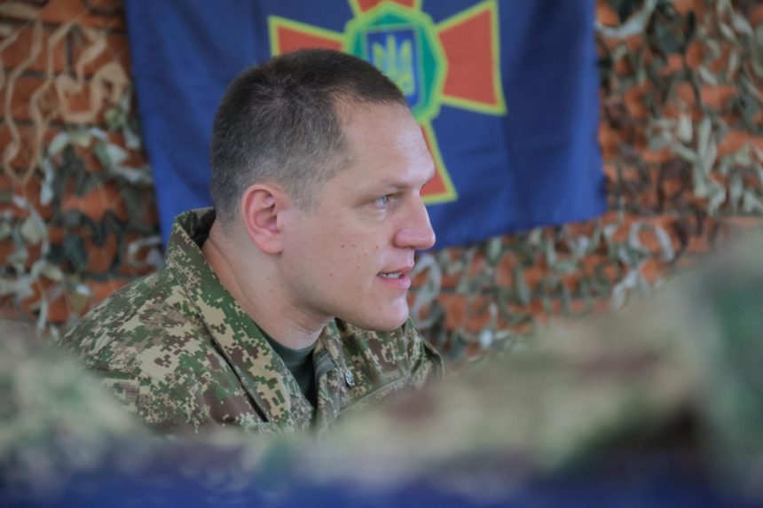 Ce ar fi trebuit să facă Ucraina în primele zile ale invaziei ruse — lecția surprinzătoare a unei țări mici, explicată de comandantul Gărzii Naționale Ce trebuia să facă Ucraina în primele zile ale invaziei ruse din 2022. Comandantul Gărzii Naționale dă exemplul unei „țări mici”