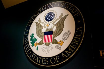 Departamentul de Stat al SUA a lansat un avertisment pentru cetăţenii americani din întreaga lume, după atacul asupra Iranului