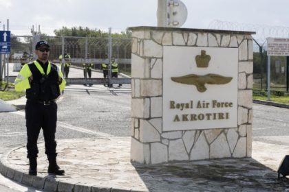 Răsturnare de situație: drona care a lovit baza militară din Cipru nu a venit din Iran. Cine a trimis aparatul de zbor