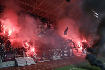 Nu s-a putut abține! Rapid a ”taxat-o” din nou pe Universitatea Craiova: ”De-ai dracului!”