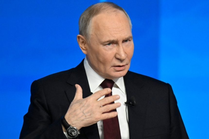 Putin promite Europei petrol și gaze rusești în plină criză din Orientul Mijlociu - dar cere parteneriate pe termen lung Profitând de războiul din Orientul Mijlociu, Putin se oferă să dea Europei petrol și gaze rusești, dacă parteneriatele vor fi pe termen lung