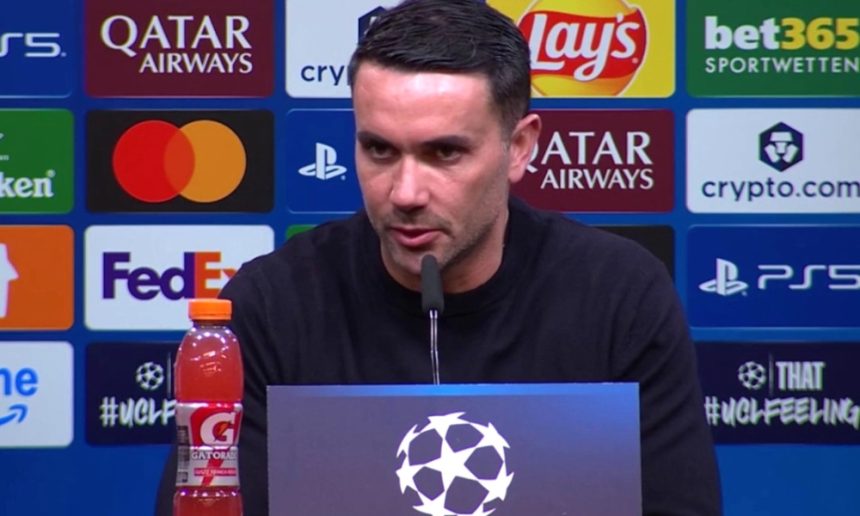 După 1-6 zdrobitor în Champions League, antrenorul susține că ADN-ul echipei justifică tactica și că ar juca la fel Umilit cu 1-6 în Champions League, a spus-o clar la conferință: „Ăsta e ADN-ul nostru! Aș juca exact la fel”