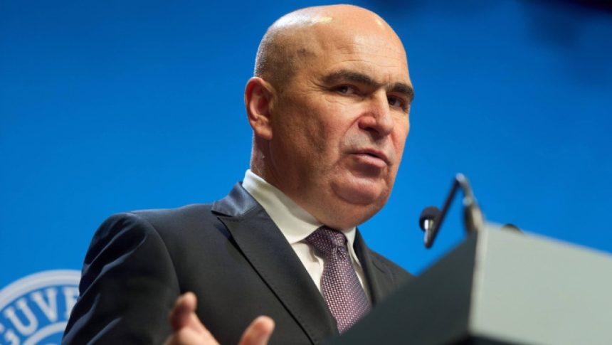 Criză bugetară: Ilie Bolojan avertizează că Guvernul e sub presiune politică majoră Ilie Bolojan, la Digi24. Guvernul este sub presiune politică majoră în chestiunea bugetului