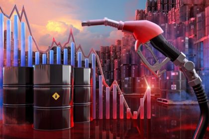 Prețul petrolului Brent a trecut de 102 dolari/baril după ce Trump a declarat că aliații NATO ezită să se implice în securizarea Strâmtorii Ormuz