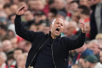 Ce a spus Arne Slot despre marele meci PSG -a accidentat