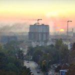 Bucureștiul, pe locul 2 între capitalele europene la poluarea cu PM 10. Cele mai mari surse de poluare: materialul antiderapant și șantierele care nu respectă legea