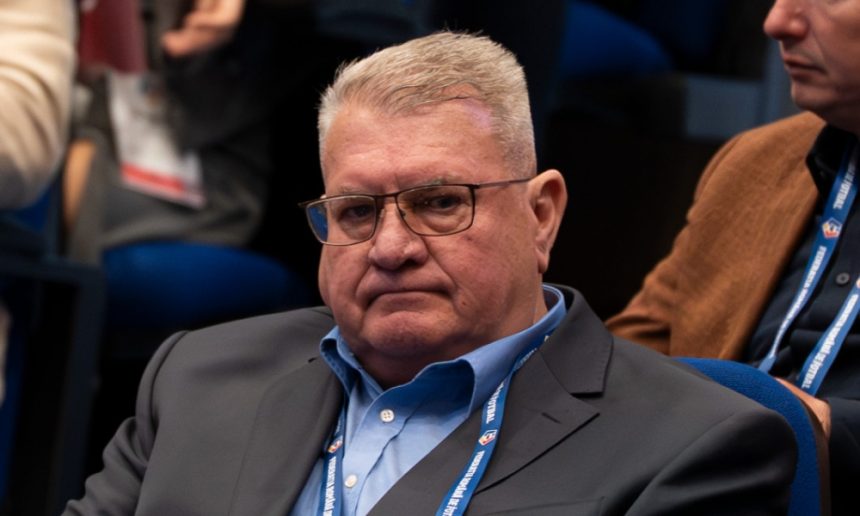 Iuliu Mureșan răspunde ferm după anunțul-șoc al lui Daniel Pancu despre Ioan Varga Iuliu Mureșan a reacționat, după anunțul surprinzător făcut de Daniel Pancu despre Ioan Varga