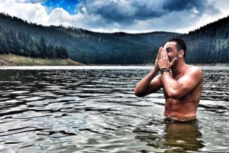Alexandru Țiriac a publicat „imaginea loialității”, la scurt timp după despărțirea de Sorana Cîrstea