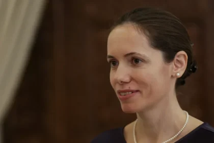 Cum a apărut îmbrăcată Mirabela Grădinaru la summit-ul organizat de Melania Trump, la Washington. Imagini cu Prima Doamnă a României