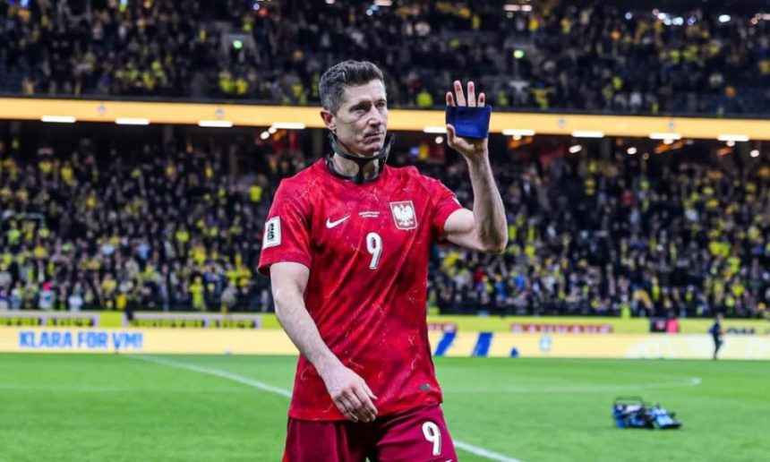 Robert Lewandowski, pus în fața deciziei: renunță la națională după ratarea calificării la Mondial? Robert Lewandowski, întrebat frontal dacă se retrage de la națională, după ratarea calificării la Mondial