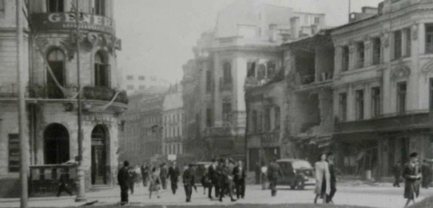 4 aprilie, ziua primului bombardament al aviației anglo-americane asupra Bucureștiului. În 1949 apărea NATO