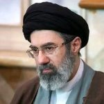 Mojtaba Khamenei acuză SUA de crime împotriva umanității după ce Trump a amenințat că trimite Iranul în „epoca de piatră”