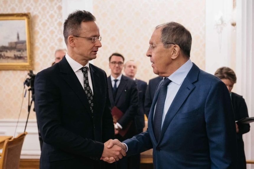 Dezvăluiri explozive: ministrul ungar de Externe i-ar fi furnizat lui Lavrov un document despre Ucraina. Szijjarto a cerut detalii din culisele summitului Trump-Putin din Alaska