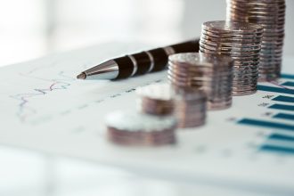 Ministrul Economiei, după ce FMI a tăiat la jumătate prognoza de creștere a economiei României: „Lucruri pe care nu le putem controla”