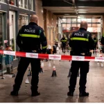 Atac șocant în Olanda. Bărbat în scaun cu rotile, incendiat într-un centru comercial. Victima, în stare gravă