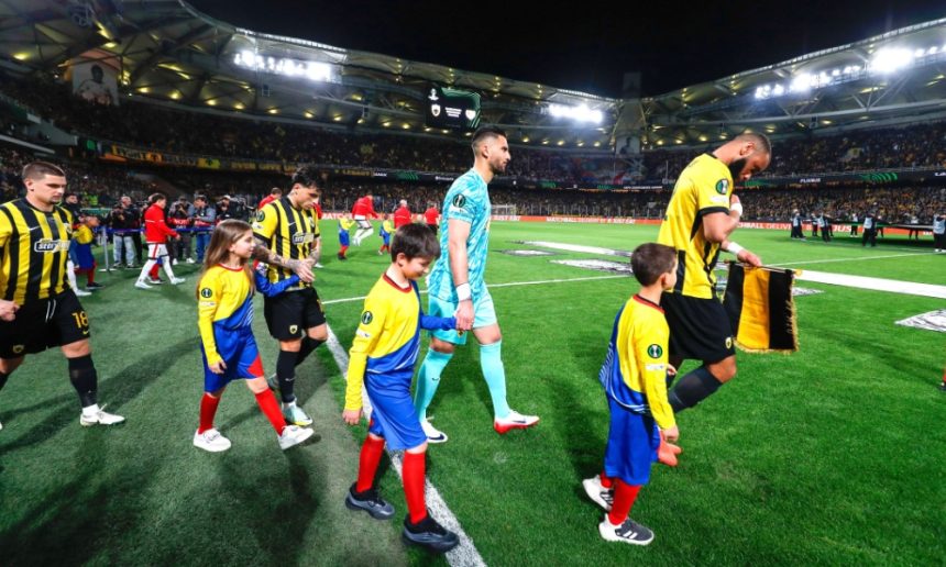 Meciul românilor în Europa: AEK -1! Marin și Rațiu, diferență neverosimilă la notele primite