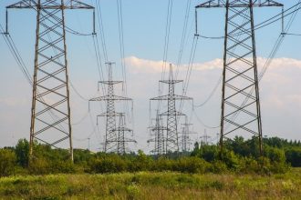 Tranzacție majoră în energie: Premier Energy preia Evryo și Distribuție Energie Oltenia pentru 700 de milioane euro