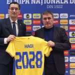 FRF a anunțat că Hagi are contract valabil pe 4 ani. Pe tricoul de la prezentare scrie însă altceva