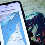 Război în Orientul Mijlociu, ziua 54. Navă container sub focuri de armă iraniene în largul coastelor Omanului. Atac israelian în Liban